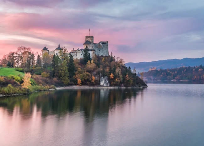 Zamek_Dunajec_Niedzica_proporcja.jpg