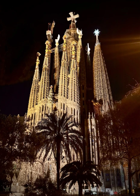 wytwory_obraz_Sagrada Família_4_proporcja.jpg